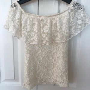 Hollister Off the shoulder top